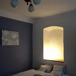 Apartment Kamenny Dum S Vyhledem Na Zamek 20km Od Prahy *