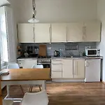 Kamenny Dum S Vyhledem Na Zamek 20km Od Prahy Apartment Nizbor