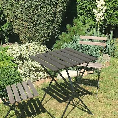 Appartamento Kamenný Dům S Výhledem Na Zámek 20km Od Prahy *