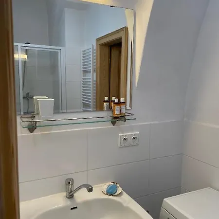 Kamenný Dům S Výhledem Na Zámek 20km Od Prahy Apartamento *